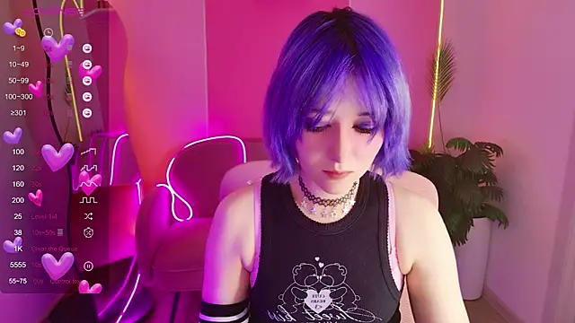 Snapshot of Ketrin_Jones chatting on 06-06-26, 10:20 Ketrin Jones online show from 06-06-26, 10:20