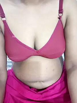 Snapshot of tissa12 chatting on 09-15-25, 05:46 tissa12 online show from 09-15-25, 05:46