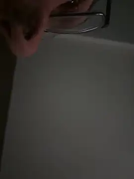 JJG327 online show from 10-22-25, 04:13