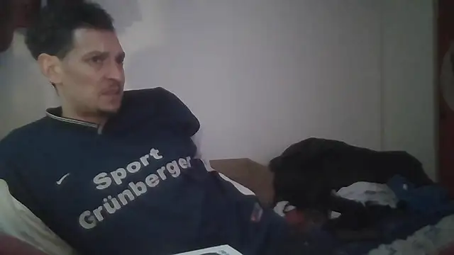 Snapshot of ARTANIS20 chatting on 01-17-26, 01:05 ARTANIS20 online show from 01-17-26, 01:05