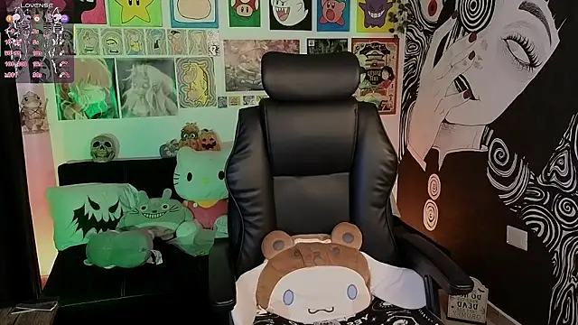 Snapshot of Yuhwan_ chatting on 10-23-25, 09:02 Yuhwan online show from 10-23-25, 09:02