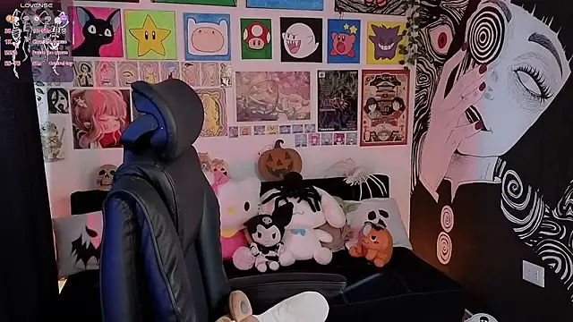 Snapshot of Yuhwan_ chatting on 10-28-25, 07:38 Yuhwan online show from 10-28-25, 07:38