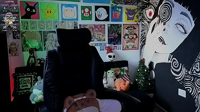 Snapshot of Yuhwan_ chatting on 12-20-25, 10:28 Yuhwan online show from 12-20-25, 10:28