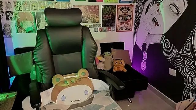 Snapshot of Yuhwan_ chatting on 02-18-26, 11:55 Yuhwan online show from 02-18-26, 11:55