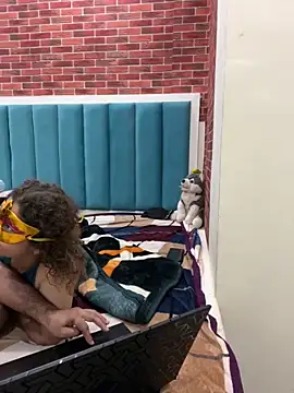 Snapshot of WILDKAT7 chatting on 02-21-26, 10:49 WILDKAT7 online show from 02-21-26, 10:49