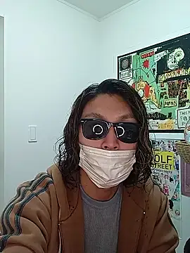 specialz0831 online show from 10-26-25, 07:14