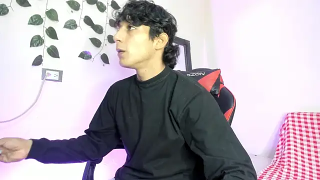 axel rousse2 online show from 11-26-25, 11:50