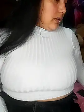 kittenFreyja  online show from 11-25-25, 11:27