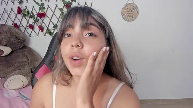 emma grays2 online show from 11-16-25, 06:30