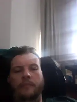 blueeyesss online show from 10-26-25, 02:23