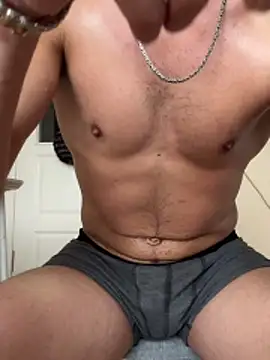 Snapshot of LUKADDES chatting on 02-03-26, 12:43 LUKADDES online show from 02-03-26, 12:43