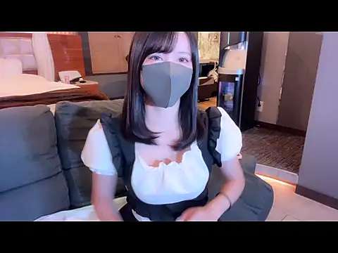 moemilk online show from 10-03-25, 12:18