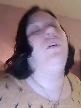 Feuchtekitty92xh online show from 11-03-25, 07:15