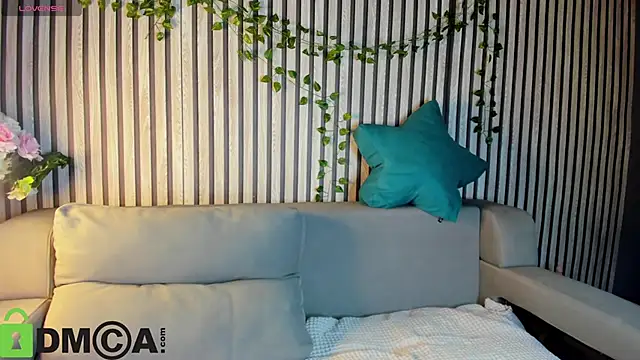 Snapshot of Casey_Sweeet chatting on 12-05-25, 09:29 Casey Sweeet online show from 12-05-25, 09:29