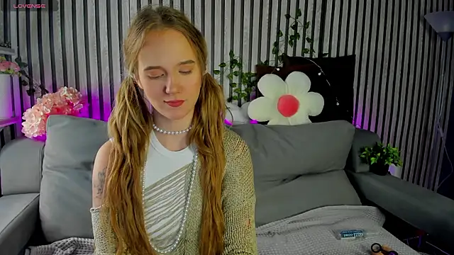 Casey Sweeet online show from 03-12-26, 10:38