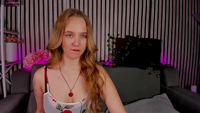 Casey Sweeet online show from 04-04-26, 02:58