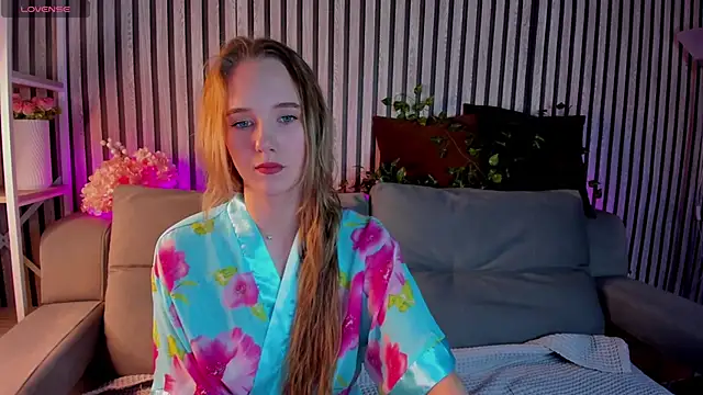 Casey Sweeet online show from 04-13-26, 02:11