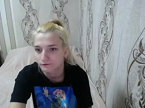 AlissaClark online show from 11-20-25, 09:58