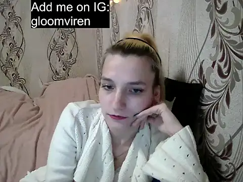 Snapshot of AlissaClark chatting on 02-04-26, 10:58 AlissaClark online show from 02-04-26, 10:58