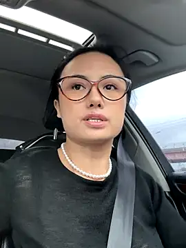 wen521 online show from 09-18-25, 01:18