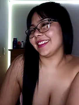 Snapshot of soo2303 chatting on 09-19-25, 09:59 soo2303 online show from 09-19-25, 09:59