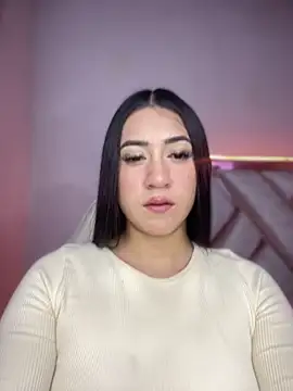 isabela l online show from 09-13-25, 11:15