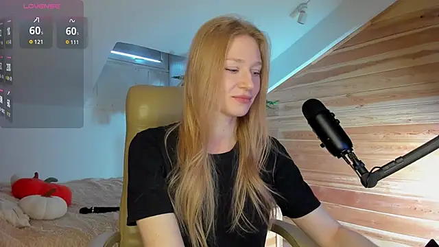 AuroraShoww online show from 10-23-25, 12:26