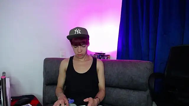 lucky stricke online show from 03-12-26, 08:42