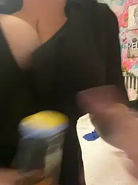 Sassylady online show from 10-18-25, 06:52