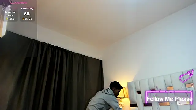 nextboywell1 online show from 04-03-26, 03:15