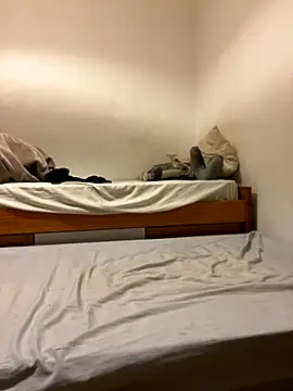 Miguel02ex online show from 11-17-25, 09:31