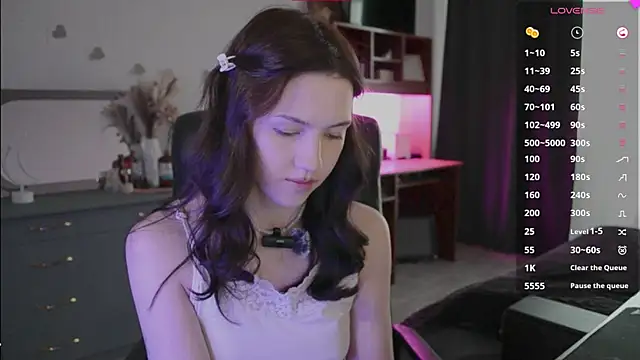 KendalHottt online show from 10-25-25, 03:36