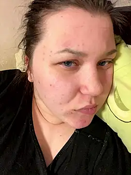 Snapshot of Kemeli008 chatting on 01-13-26, 04:23 Kemeli008 online show from 01-13-26, 04:23