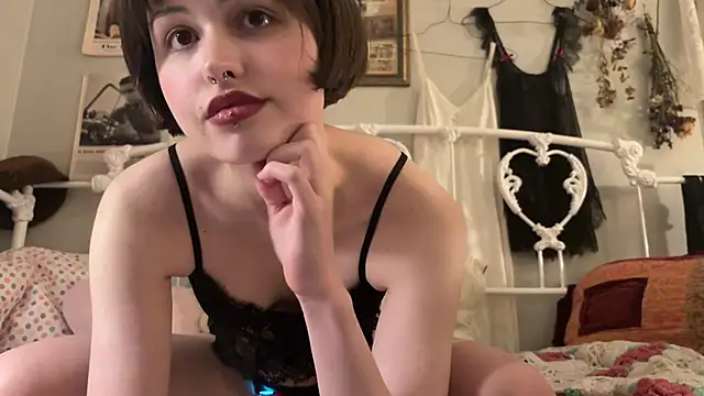 Snapshot of urbbydollxx chatting on 06-17-26, 09:01 urbbydollxx online show from 06-17-26, 09:01