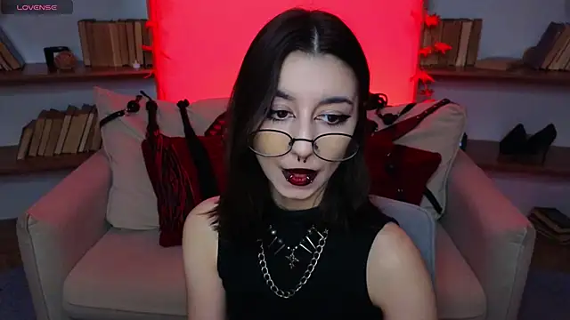 Mistress  Marcelline online show from 10-12-25, 09:30