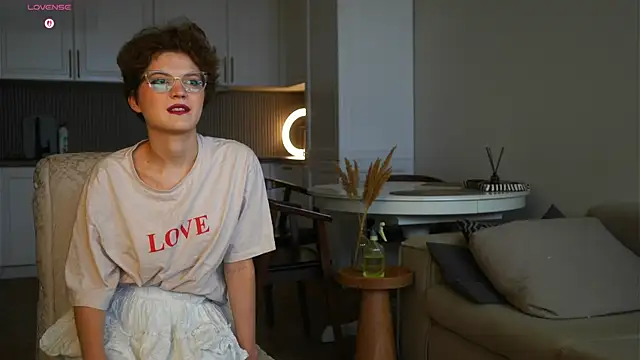 EdlinGathright online show from 06-28-26, 04:07