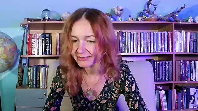 Foxilady357 online show from 10-14-25, 02:07