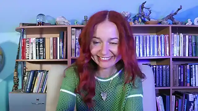 Foxilady357 online show from 04-15-26, 01:29