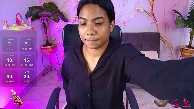 sharlottxl online show from 09-23-25, 02:25