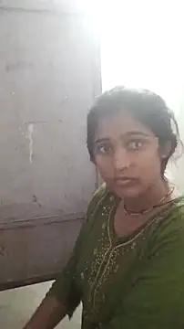 Guriya0076 online show from 05-13-26, 12:46