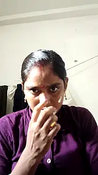 Guriya0076 online show from 07-22-26, 04:37