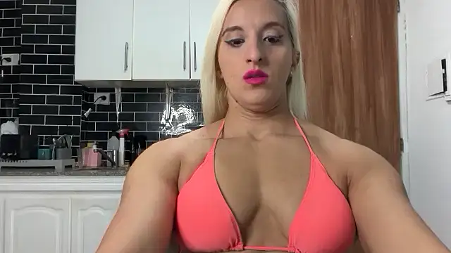 Snapshot of MUSCLEANGEL1 chatting on 05-26-26, 02:57 MUSCLEANGEL1 online show from 05-26-26, 02:57