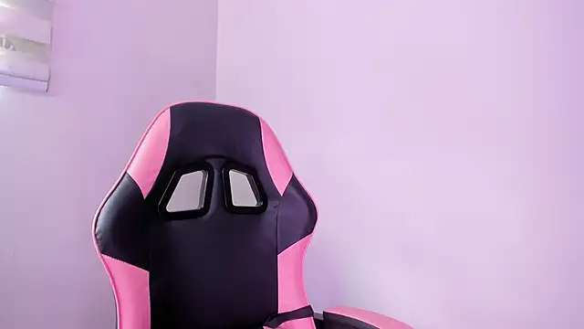 Arianna Jannes online show from 03-20-26, 05:29