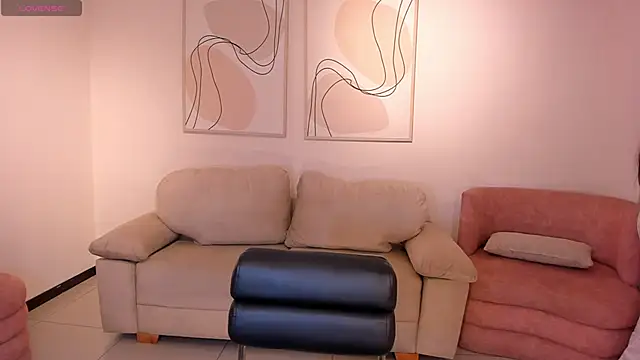 MilaLawrence online show from 06-02-26, 12:07