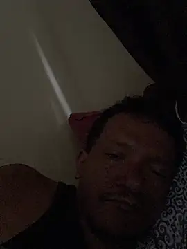 Snapshot of PIROCAGG21 chatting on 01-14-26, 09:37 PIROCAGG21 online show from 01-14-26, 09:37