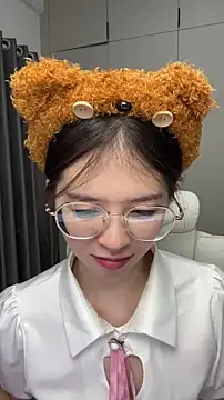 Qianqian-888 online show from 12-01-25, 12:54