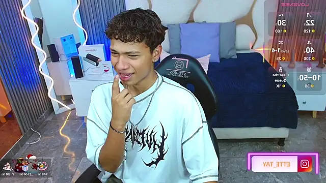 Ette tay online show from 11-28-25, 03:09