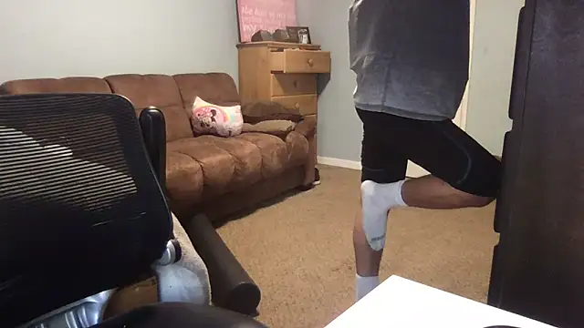 Snapshot of beastontop10 chatting on 10-30-25, 04:08 beastontop10 online show from 10-30-25, 04:08