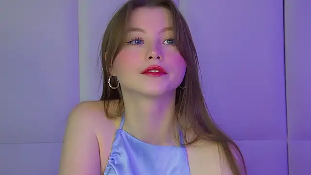 Snapshot of KeiraAsti chatting on 10-14-25, 07:14 KeiraAsti online show from 10-14-25, 07:14