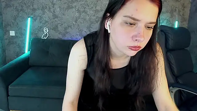 LiviaShy online show from 04-23-26, 07:38